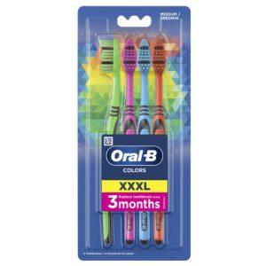Сімейний набір зубних щіток Oral-B Color Collection Середньої жорсткості 4 шт. (8001090675521)